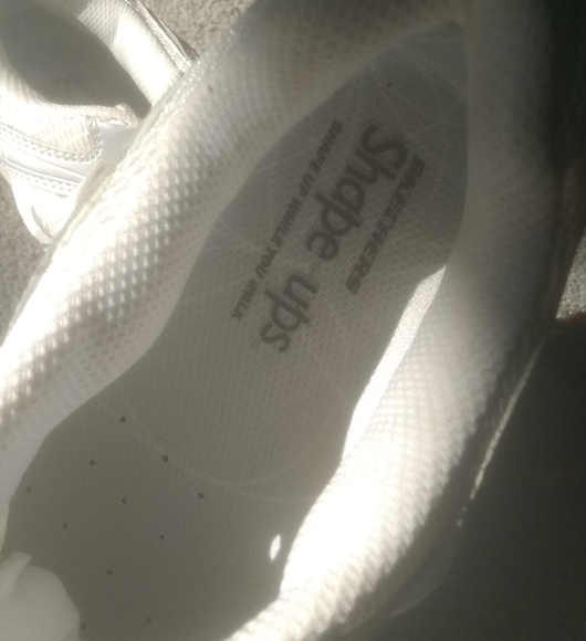 Skechers shape ups - Picture 4 of 5